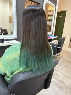 ユラ(YURA) 推しカラー グリーン 【姫路/姫路駅/韓国風】