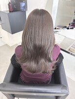 ソア バイ リコヘアーうるま(SOAR by lico hair Uruma)&nbsp;ミルクティーブロンド/ダークブルー/デジタルパーマ/うるま