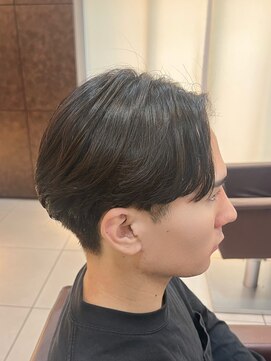 フォルテ 草薙店 前髪流れるメンズナチュラルストレート