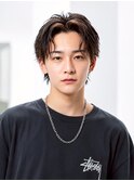 韓国風センターパートマッシュ×束感スタイル