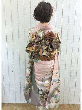 ディー(dee) dee ショートでも可愛い振り袖スタイル