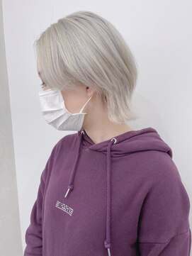 ジゼル(gisele) （稲毛）white grey