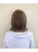 ブラウンベージュ