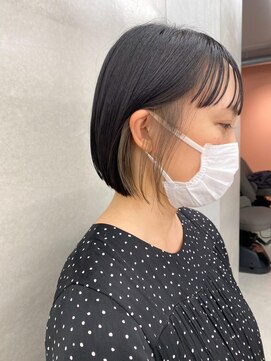 ナル(nalu.) インナーカラー/ボブ/オン眉/切りっぱなしボブ