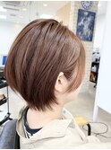 ショートボブ