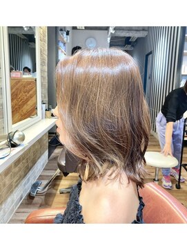 クロワ(croix) 美シルエット×小顔ヘア