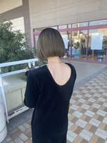 ルッツ(Lutz. hair design)&nbsp;mini  bob khaki beige