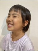 オン眉ボブ