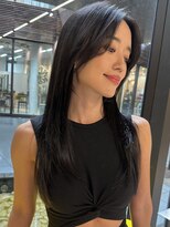 シティ(CITY)&nbsp;ブルーブラックカラー×韓国レイヤーカット　【CHICA】