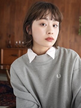 ラヴィズム 新潟西区小新(LUVISM) ダブルカラー/ミニボブ/ブリーチ切りっぱなし新潟西区　小新