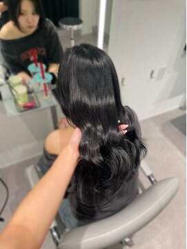 ユニック ウメダ(unique UMEDA) 梅田/髪質改善/暗髪/ブルーブラック/ダークアッシュ/20代