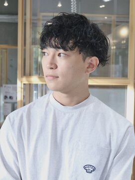 フェリアファム 北千里(FERIA fam) シャドウパーマ