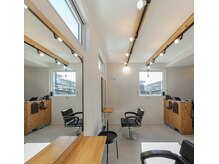 フィオヘアー(Fio hair)の雰囲気（紹介で来て頂くお客様は備考の欄に記入してください！）