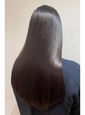 髪質改善うる艶ロングストレートカット