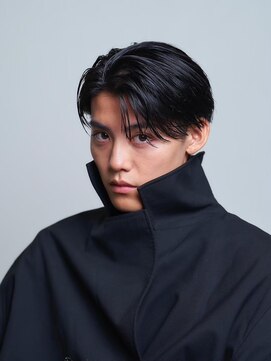 ワンズナゴヤ 名古屋栄店(ONE's NAGOYA) スペインカールスパイキーショートブルーブラックフェザーパーマ