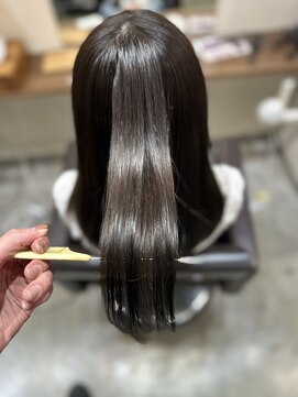 エレノア 渋谷公園通り店(Eleanor) 縮毛矯正/ストレート/髪質改善/渋谷