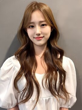 ビゼ 梅田(BIZE) 韓国ヘアー/ダブルカラー/ハイライト/イメチェン/エクステ/梅田