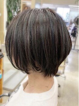 ヘアールースオサム(Hair LUZ 036)の写真/【自宅でのお手入れも簡単♪】一人一人の髪質・骨格・クセを見極め、高技術なカットで理想のStyleを実現!