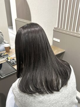 ビーリアン(B-LIEN) #真菅美容室#BLIEN[オリーブカラー・縮毛矯正]