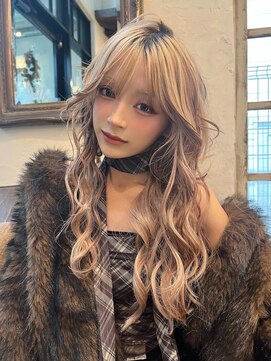 ベル 表参道Terrace(Belle) インナーカラー/ポイントカラー/ローライトミルクティーブロンド