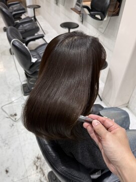 サロンドボーテキリコ(SALON DE BEAUTE KIRIKO) ミディアム × メテオカラー