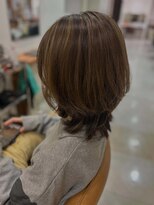 デフィ アオヤマ(defi AOYAMA) 45歳からのふんわりウルフ!骨格美レイヤーで悩み解決