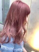 リゼル ユア 渋谷(RISEL YUA)&nbsp;ハイトーンピンクのガーリーロング