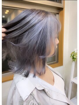 アティック(attic) ハイトーンホワイトラベンダー☆