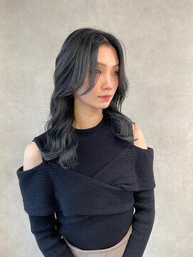 ミューバイケンジ(miu by KENJE) miu&清水大誠 韓国風ロング レイヤーロング アッシュカラー