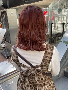 デイジー(Daisy) 天神 大名 赤みオレンジ