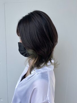 カリーナコークス 原宿 渋谷(Carina COKETH) ベージュ/オリーブ/インナーカラー/ダブルカラー/ウルフカット