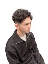 銀座マツナガ 神田店&nbsp;10代20代30代の定番！ツーブロツイストパーマメンズ無造作大好評