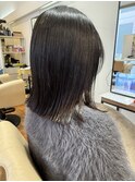 艶カラー/ミディアムヘア/切りっぱなし/20代30代