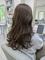 アウリイバイイルヘアー(Aulii by illu hair) 動きのあるロングヘア×ベージュブラウン◇