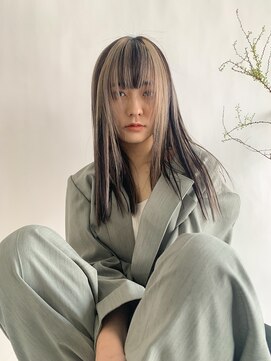 ヘルブラウ ヘアーデザイン(hellblau hair design) ハイトーンカラー/デザインカラー