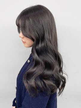 エル バイ アンキシム(elu by AHNKISM) 韓国くびれヘア顔まわりカットロングレイヤー