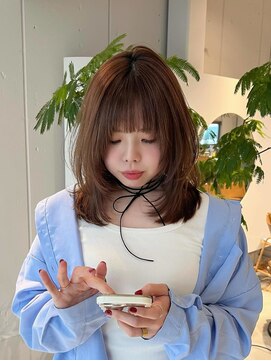 【フェミニンレイヤー】