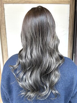 ケシキ 立川 立川南口(keshiki) シルバーグレージュ