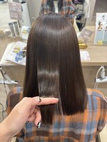 エルレ(Elure)&nbsp;プラチナシルキーカラー