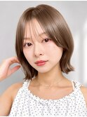 Yハッシュカットシースルーバングボブミディアムミルクベージュ