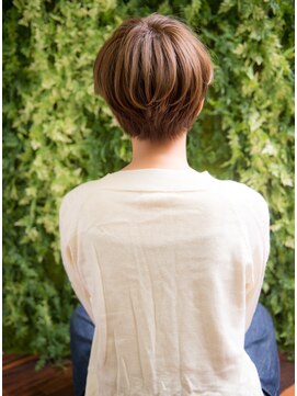 ラ フォルム(La forme) 大人ショート