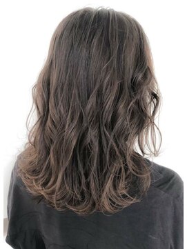 レクタ(recta) 柔らかブラウンカラー×イルミナカラー