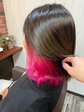 ヘアー リードレス(hair Re:dress) 透明感×立体感10代・20代人気☆ビビットピンクインナーカラー