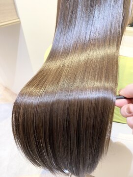 アンド ラ ブランシュ(&.La Blanche) 大宮/髪質改善/ナチュラルカラー/湿気対策/ツヤ髪トリートメント