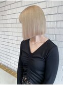 抜きっぱなし風ブロンド