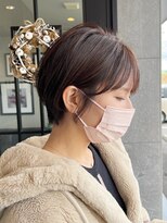 メゾン アヴァロ(Maison Avallo)&nbsp;大人女性におすすめ！耳掛けマッシュショート