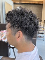 エーピーヘアー シエル クローネ(AP Hair Ciel Krone) ツーブロスパイラル