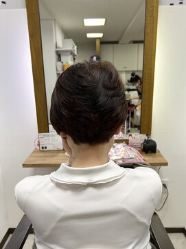 ヘアークラフト サン 住吉店 [ヘアークラフトサン] 大人女性に人気◎似合わせショート