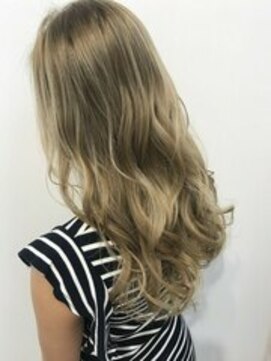 グロウ 上野御徒町(grow) ☆grow 上野御徒町☆外国人風プラチナブロンド☆/g1222