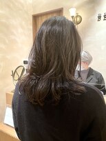 ビュートリアム265(BEAUTRIUM 265)&nbsp;ロングレイヤーカット/セミディ/イルミナカラー/ワンカール/艶髪